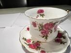 Royal Albert Red Rose, Ophalen of Verzenden, Zo goed als nieuw, Porselein, Kop en/of schotel