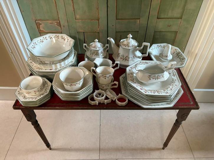Engels servies Johnson Brothers, Huis en Inrichting, Keuken | Servies, Gebruikt, Compleet servies, Overige stijlen, Porselein