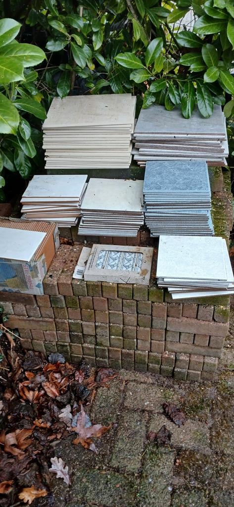 Tegeltjes en steentjes, Tuin en Terras, Tegels en Klinkers, Ophalen, Beton, Klinkers