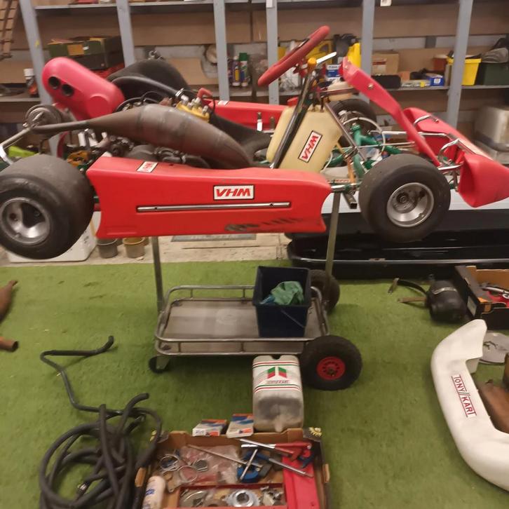 VINTAGE TONY KART 125 VHM CARB+HEAD, Sport en Fitness, Karting, Zo goed als nieuw, Kart, Ophalen