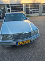 Mercedes-Benz C-Klasse 1.8 C180 Sedan Classic 1997 Grijs, 1575 kg, Zwart, 4 cilinders, 1799 cc