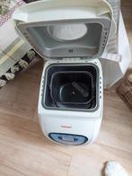 Broodbakmachine Tomado, Witgoed en Apparatuur, Broodbakmachines, Ophalen, Gebruikt, Met timer, Kijkvenster
