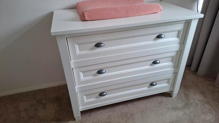 Commode van TWF met bijpassende kast, Kinderen en Baby's, Kinderkamer | Commodes en Kasten, Gebruikt, 90 tot 105 cm, 100 cm of meer