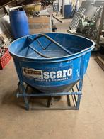 Betonkubel 300 liter, Doe-het-zelf en Verbouw, Ophalen, Zo goed als nieuw