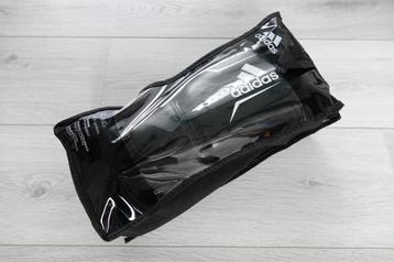 Bokshandschoenen ADIDAS, 14 OZ, NIEUW beschikbaar voor biedingen