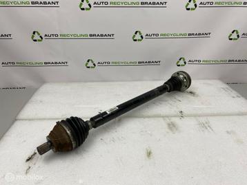 Aandrijfas  rechtsvoor Volkswagen Audi Seat 5Q0407272E beschikbaar voor biedingen