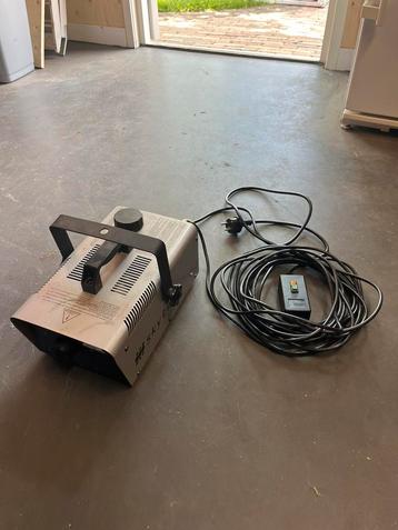 Skytec rookmachine beschikbaar voor biedingen
