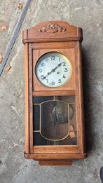 Antieke Wandklok met Slinger, Antiek en Kunst, Ophalen
