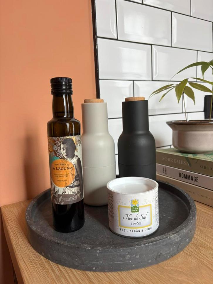 Marmeren plateau, Huis en Inrichting, Woonaccessoires | Dienbladen, Zo goed als nieuw, Rond, Ophalen of Verzenden