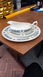 Juskom met borden, Antiek en Kunst, Antiek | Servies compleet, Ophalen