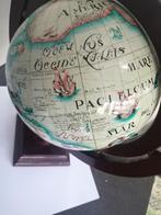 PRACHTIGE UNIEKE GLOBE WERELDBOL OP HOUTEN VOET 34X30 CM
Hoo, Gebruikt, Ophalen of Verzenden, Interactief, X