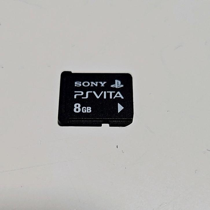 2x PS Vita 8GB Geheugenkaart - Origineel, Spelcomputers en Games, Games | Sony PlayStation Vita, Gebruikt, Ophalen of Verzenden