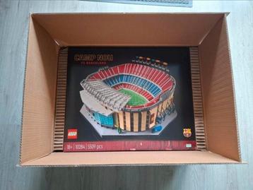 Lego 10284: Camp Nou van FC Barcelona  beschikbaar voor biedingen