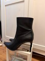 Zara Hakken - Maat 39, Lage of Enkellaarzen, Ophalen of Verzenden, Zo goed als nieuw, Zara