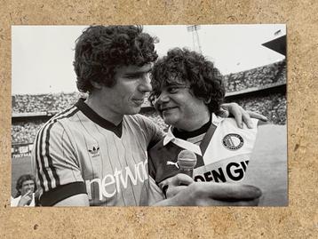 Org. z/w foto 30x20 cm Andre Hazes in F'noord shirt 04-06-83 beschikbaar voor biedingen