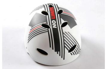 Nieuwe Skate helm NO LIMITS Wit/Zwart