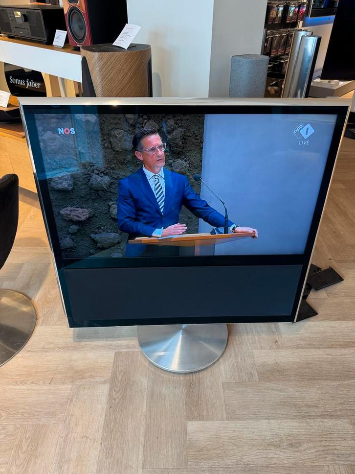 Bang & Olufsen BeoVision 11-40 met Motorstand, Audio, Tv en Foto, Televisies, Gebruikt, LED, 80 tot 100 cm, Full HD (1080p), 100 Hz