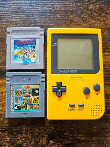 Gameboy Pocket Geel (Zeer goede staat) beschikbaar voor biedingen