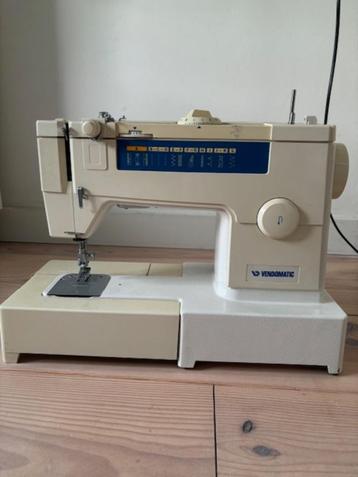 naaimachine Vendomatic beschikbaar voor biedingen