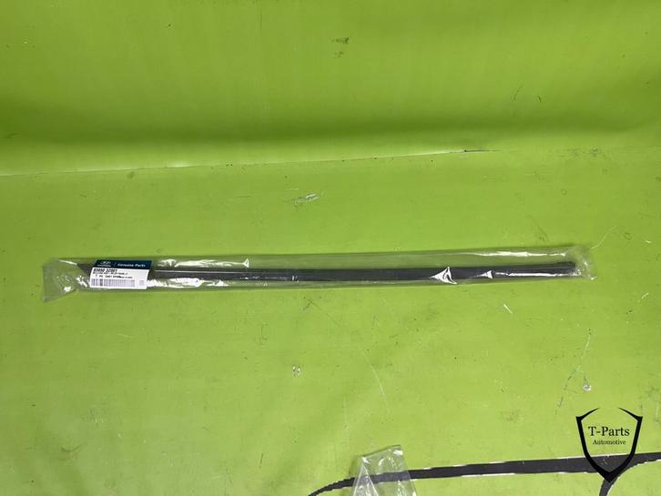 hyundai i40 83850 3z001 lijst 838503z001, Auto-onderdelen, Carrosserie en Plaatwerk, Hyundai, Nieuw, Ophalen of Verzenden