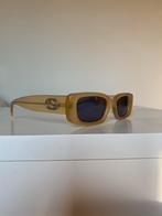 Gucci zonnebril vintage gg2409 geel, Sieraden, Tassen en Uiterlijk, Zonnebrillen en Brillen | Dames, Ophalen of Verzenden, Zonnebril