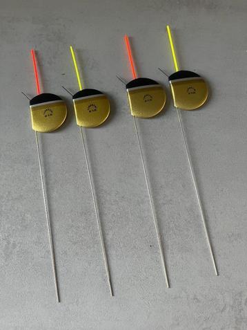 adv 82 / NIEUW serie 4 vlagdobbers TUBERTINI 5 en 6 gram beschikbaar voor biedingen