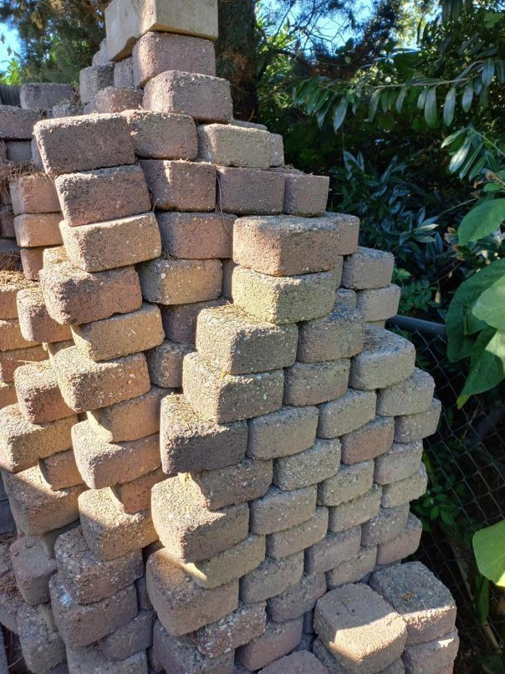 Gratis af te halen cirkel van stenen, Tuin en Terras, Tegels en Klinkers, Gebruikt, Klinkers, Beton, 10 m² of meer, Ophalen