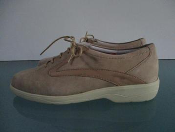 CHRISTIAN DIETZ  beige wandelschoenen 36 beschikbaar voor biedingen
