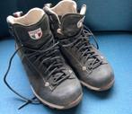 Dolomite schoenen hoog model maat 39,5, Ophalen of Verzenden, Zo goed als nieuw, Schoenen