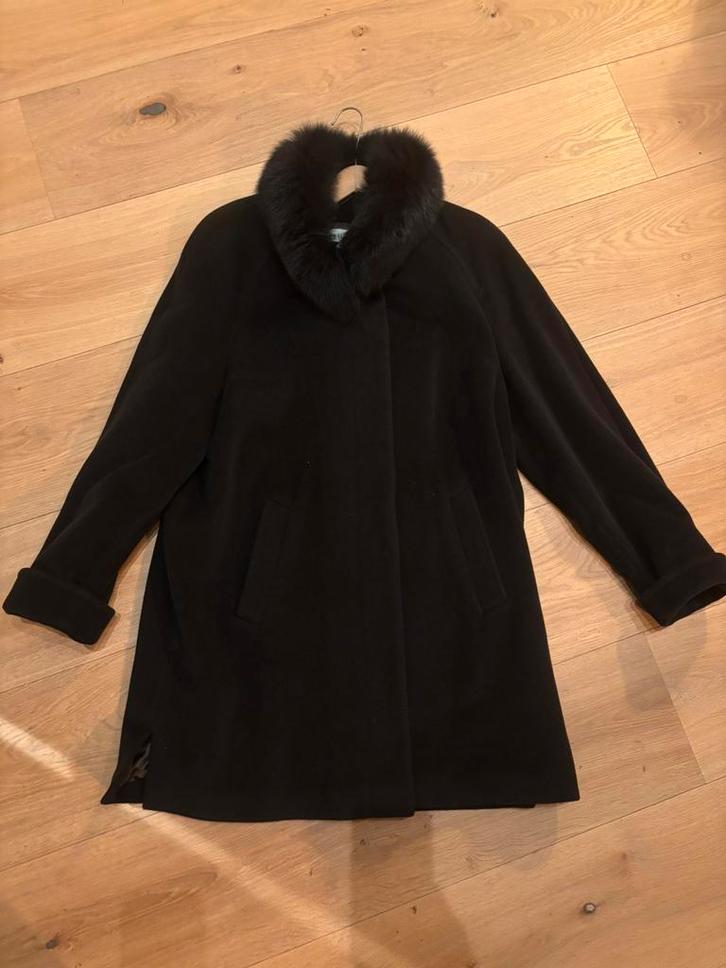 Stijlvolle 100% wollen mantel - zwart - maat 42, Kleding | Dames, Jassen | Winter, Nieuw, Maat 42/44 (L), Zwart, Ophalen of Verzenden