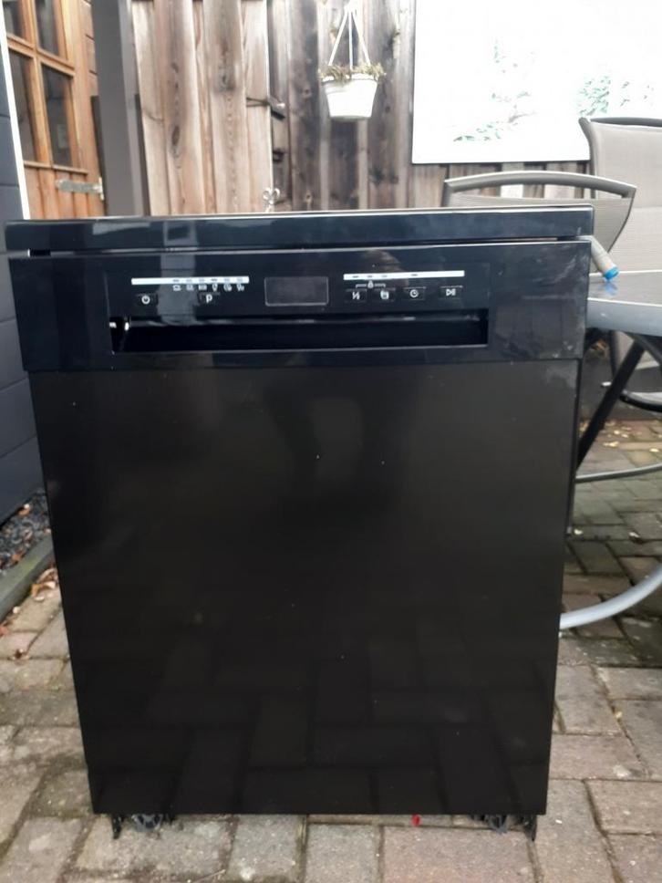 Zwarte Everglades Vaatwasser - 4 maanden oud, Witgoed en Apparatuur, Vaatwasmachines, Zo goed als nieuw, Vrijstaand, 85 tot 90 cm