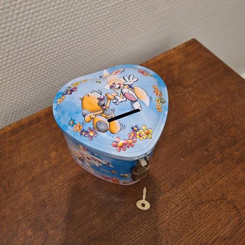 Diddl spaarpot Pimboli hartjes vorm met slot en sleutel, Verzamelen, Diddl, Zo goed als nieuw, Ophalen of Verzenden