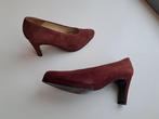 designer Charles Jourdan steenrode suède pump 36, Pumps, Bruin, Charles Jourdan, Ophalen of Verzenden