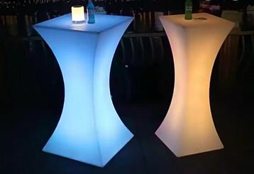 Oplaadbare LED staantafels 7x beschikbaar voor biedingen