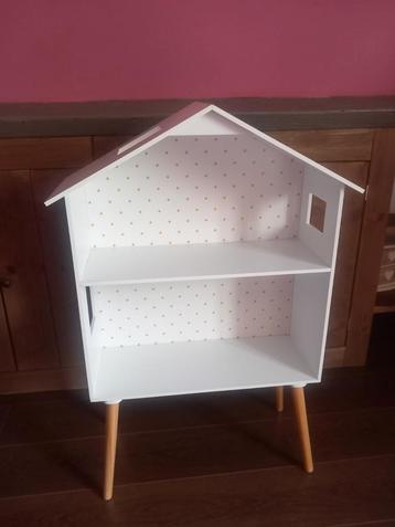 Petit amalie poppenhuis nieuw beschikbaar voor biedingen
