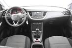 Opel Grandland X 1.2 Turbo Business Executive *Parkassist*Ai, Voorwielaandrijving, Gebruikt, 1199 cc, Wit