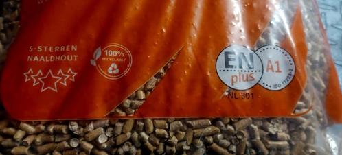 pelletkachel pellets naaldhout houtkorrel Pure power, Huis en Inrichting, Kachels, Nieuw, Vrijstaand, Pelletkachel, Overige brandstoffen