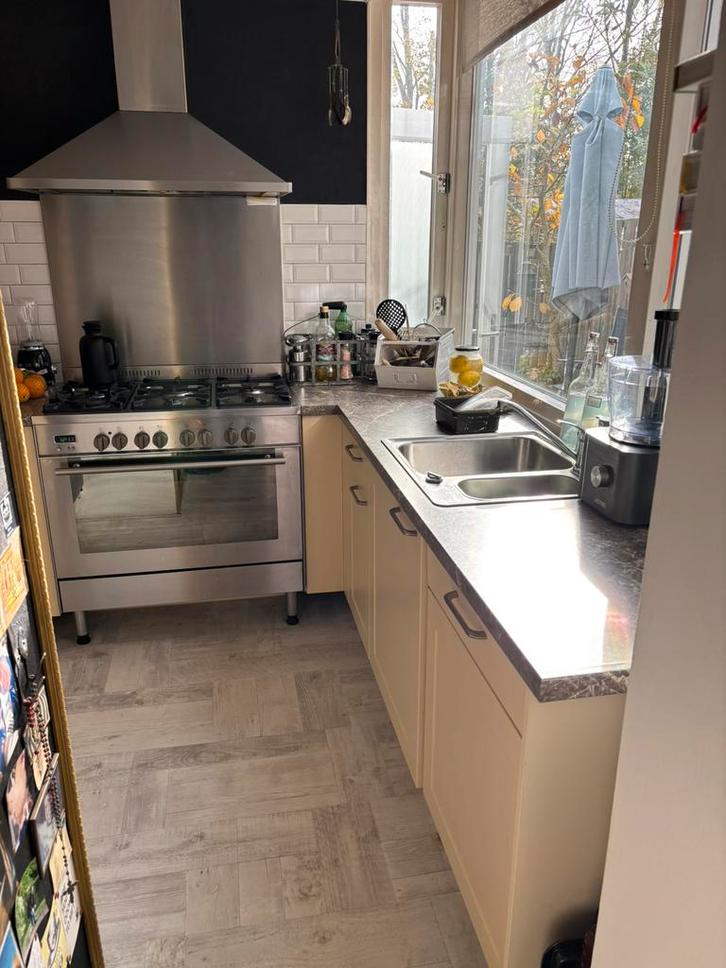 U keukentje, Huis en Inrichting, Keuken | Complete keukens, Zo goed als nieuw, Ophalen