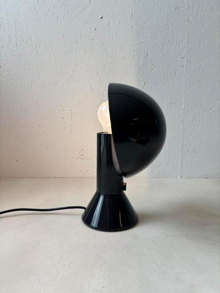 Italiaanse tafellamp zwart space age jaren 70, Huis en Inrichting, Lampen | Tafellampen, Gebruikt, Ophalen of Verzenden