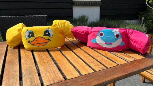 2 puddle jumper zwembandjes, Kinderen en Baby's, Babykleding | Baby-zwemkleding, Zo goed als nieuw, Zwem-accessoire, Jongetje of Meisje