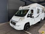 Carado T135 met fransbed. Compacte lengte 6.23m, Caravans en Kamperen, Campers, Fiat, Tot en met 2, Bedrijf, Half-integraal