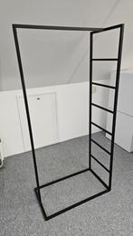 Strak zwart metalen kledingrek, Ophalen, Zo goed als nieuw