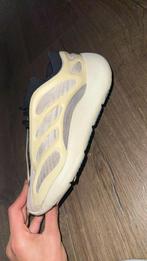 Yeezy 700 te koop, Kleding | Heren, Overige Herenkleding, Ophalen of Verzenden, Gedragen