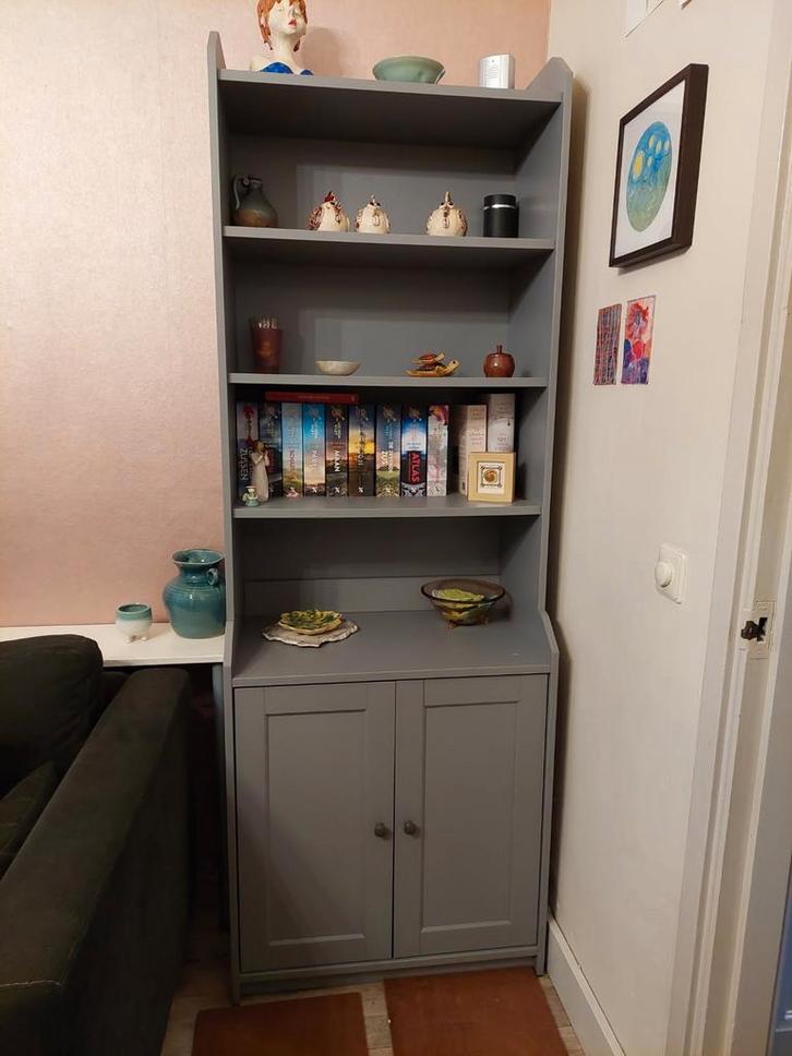 Grijze Ikea vitrine kast, Huis en Inrichting, Kasten | Boekenkasten, Gebruikt, 100 tot 150 cm, 200 cm of meer, 25 tot 50 cm, Met deur(en)