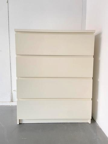 Ikea Malm Ladekast beschikbaar voor biedingen
