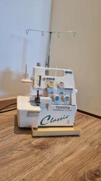 Toyota overlockmachine, Hobby en Vrije tijd, Naaimachines en Toebehoren, Ophalen, Gebruikt, Lockmachine, Overige merken