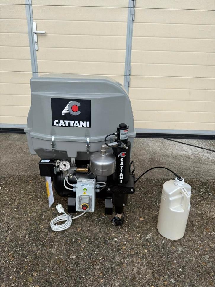 Mr Dental l Stille Compressor l Cattani l Tandarts, Diversen, Verpleegmiddelen, Gebruikt, Ophalen of Verzenden