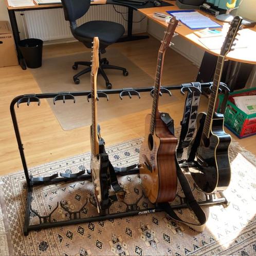 Quiklok Gitaarstand voor 7 gitaren, inklapbaar., Muziek en Instrumenten, Standaards, Zo goed als nieuw, Instrumentstandaard, Gitaar