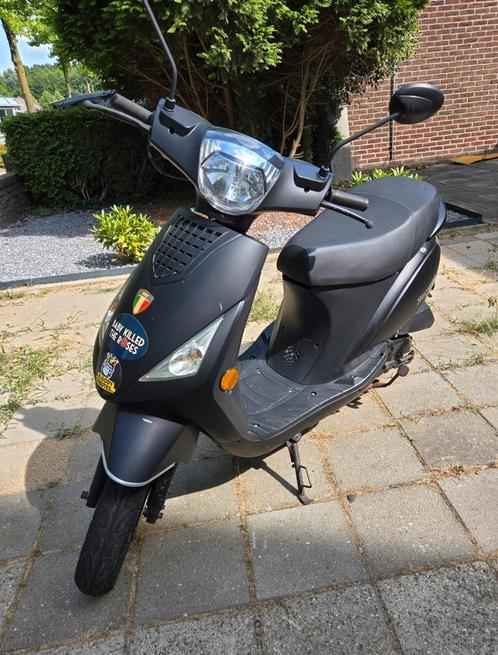 BTC Light50 te koop, Fietsen en Brommers, Snorfietsen en Snorscooters, Gebruikt, Overige merken, Benzine, Ophalen