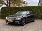 BMW 3-Serie 3.0 330D Touring AUT, Automaat, 1800 kg, Beige, Zwart